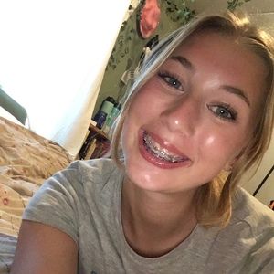 Meet your Posher, Lexie